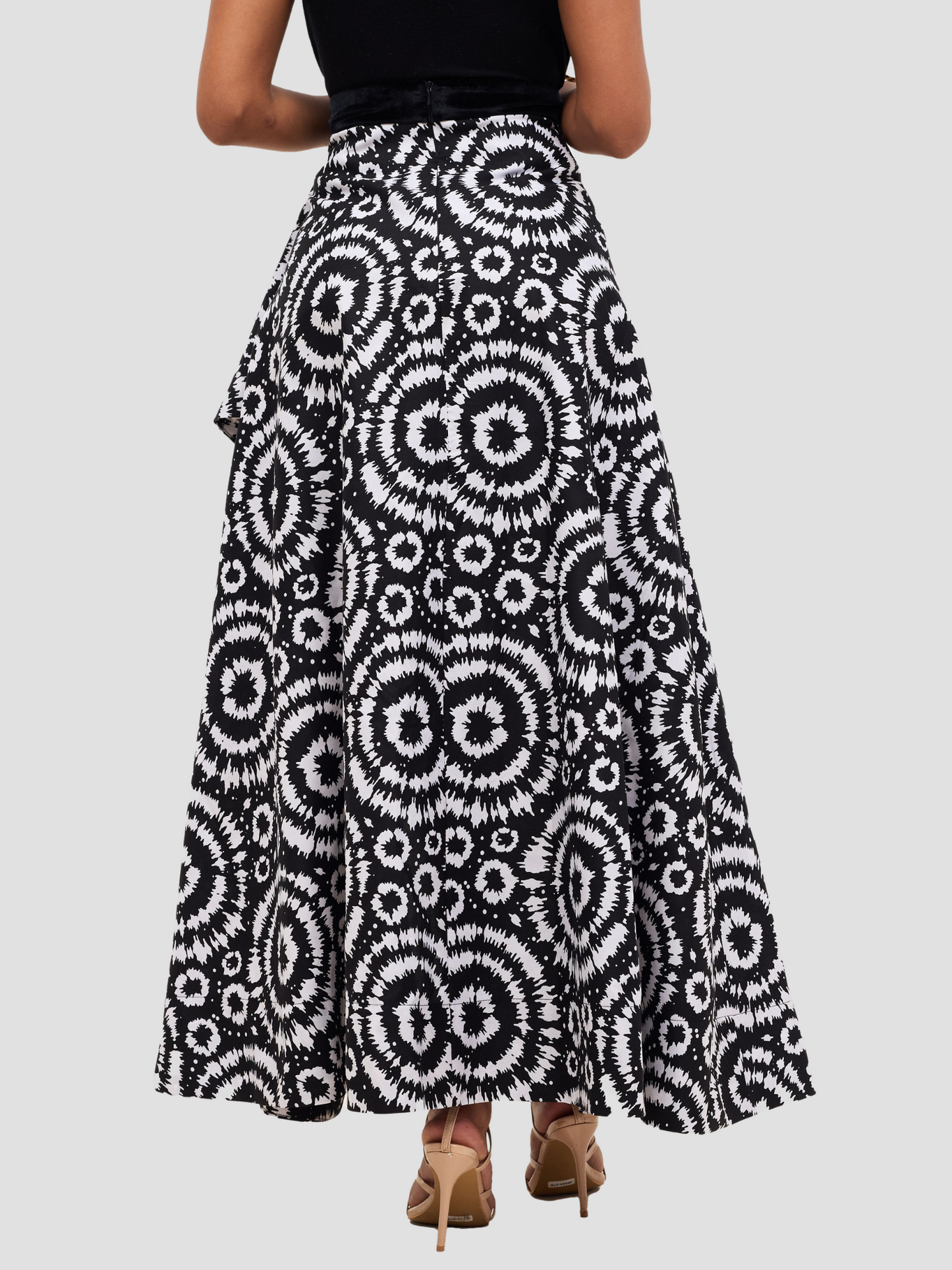 Lebo Maxi Asymmetrical Skirt - Black & White Print